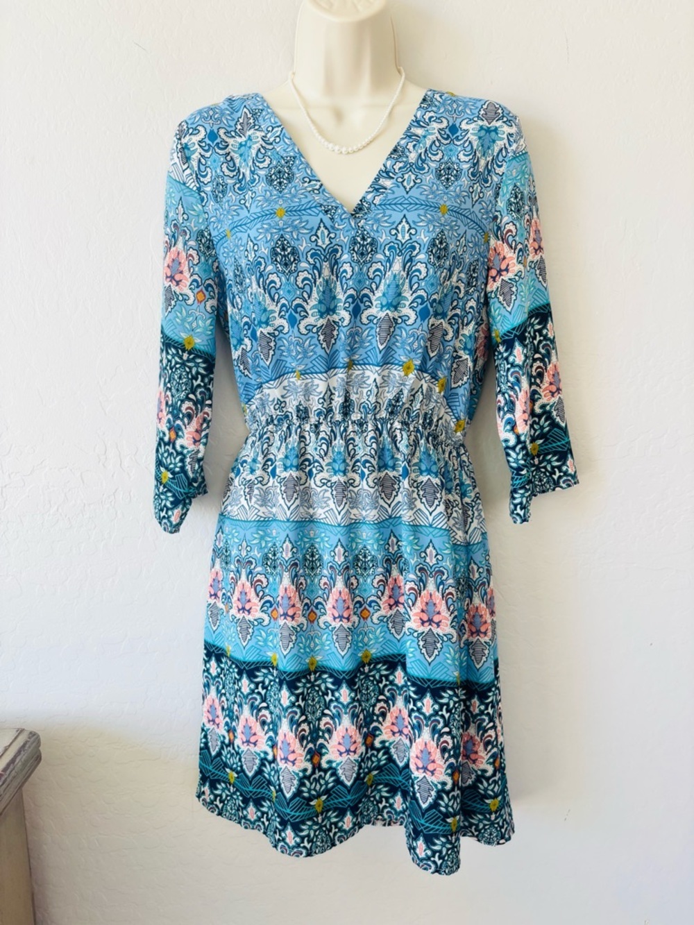 Everly Blue Paisley V-Neck Smock Waist Mini Dress - Picture 2 of 15